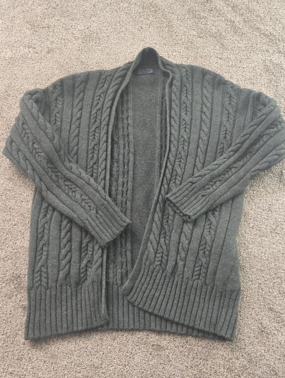 NWOT Lanidor Black Label Forest Green Cable‑Knit Cardigan 🖤